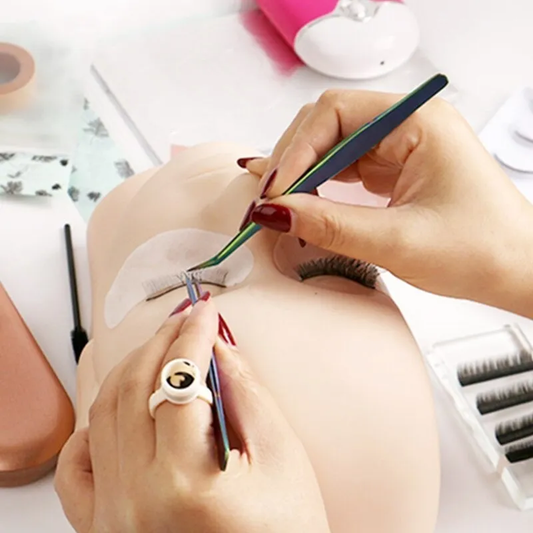 CURSO VIRTUAL |  Lashista Inicial
